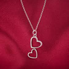 Collier en argent avec cœur