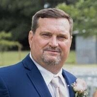 Keith Elmore's Instagram, Twitter & Facebook