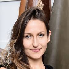 Lindsey Bliss's Instagram, Twitter & Facebook