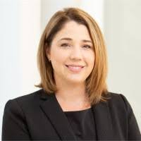 Suzanne Rothwell's Instagram, Twitter & Facebook