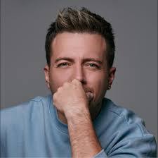 Paula Galarza's Instagram, Twitter & Facebook