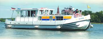 The penichettes are modelled on a classic french barge, and their unique design gives superb visibility with light and airy living spaces. Penichette 1260r Canal Boat For Rent Locaboat