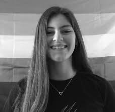 Deborah Yosef's Instagram, Twitter & Facebook