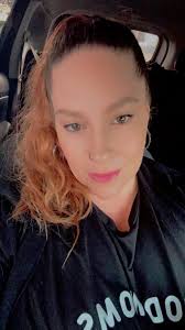 Hello everyone I'm single mother....