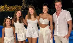 We would like to show you a description here but the site won't allow us. Esposa De Rodrigo Faro Desabafa Em Seu Instagram Marcia Piovesan