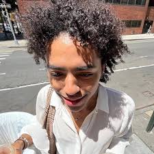 Isaac Simon (@isaac.uchey) • Instagram photos and videos