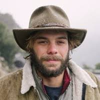 Derek Street's Instagram, Twitter & Facebook