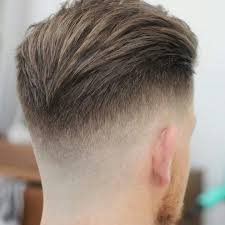 Talvolta prende il nome di sfumatura a goccia, dato che la linea di dissolvenza scende in corrispondenza dell’orecchio fino alla nuca, seguendo una parabola curva. L Importanza Delle Sfumature The Clipper Barbieri