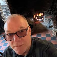 Hi, does anyone know of any pubs around Victoria or even in central London  that have thatchers gold