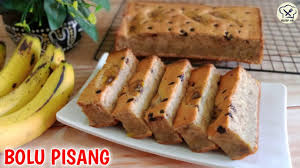Kamu juga bisa membuat banana bread sendiri di rumah, berikut resep banana bread empat pisang dari food network: Resep Bolu Pisang Panggang Enak Super Lembut Tanpa Sp Youtube