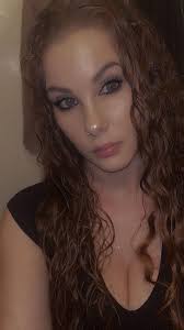 Who has time to engage RIGHT NOW? I'm looking for new likeminded ladies to  follow!! I post lots of selfies, foodies, and try to be as uplifting as  possible! I have time