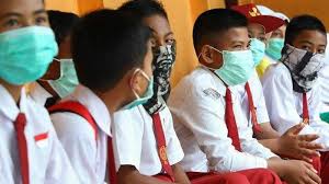 Jual grosir masker terbaik dan terlengkap. Mulai Sabtu 20 Juni Warga Makassar Wajib Pakai Masker Dan Tak Berkerumun Ada Sanksi Berat Tribunnews Com Mobile