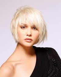 Coupe De Cheveux Carre Court Effile Avec Frange Carre Court Frange Effilee Coupe De Cheveux Carre Court Frange