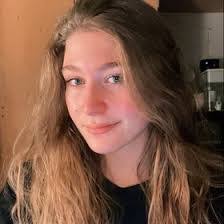 Hannah Dutton's Instagram, Twitter & Facebook