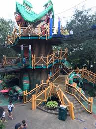 Tree House Climbing Area In Busch Gardens Tampa We Spent A Week In Tampa Florida Exploring All The Fun Thin Busch Gardens Tampa Packing Kids Tampa Aquarium