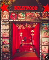 20 wall decor ideas to bring style to your bedroom. Indian Wedding Decoration Themes Trending In 2019 Wedmegood