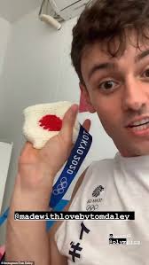 Here are his finest knitting and crochet creations. Olympic Champion Tom Daley Seen Knitting Poolside Again As He Crafts Team Gb Jumper Daily Mail Online