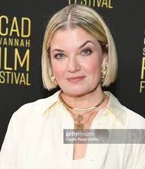 A proper appreciation post for the team that absolutely nailed the vision I  laid out for this shoot— Thank you for always delivering with such  creativity! 🩷 —— Fashion Designer & Stylist: @