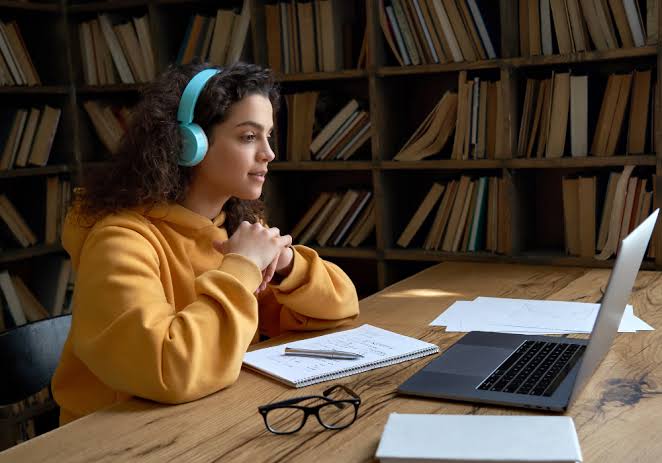 Best Online Tutoring Platforms in 2025 in UAE