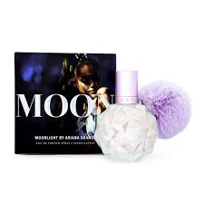A final seductive touch of creamy sandalwood, back amber and sensual vanilla create an indulgent, lasting trail of addiction. Moonlight By Ariana Grande