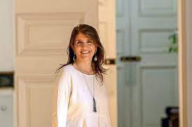 Paula narváez(r)en azken txioak (@paulanarvaezo): Ahora Le Toco A Paula Narvaez Contraloria Cuestiona Contrataciones A Honorarios Y Eventual Uso Politico De Imprenta De La Segegob La Tercera