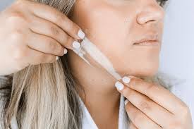 Parissa, hot wax hair removal. Buy Parissa Wax Strips Face Bikini Hair Removal Waxing Kit For Women With Smaller Wax Strips For The Face Bikini 16 Strips Aftercare Oil Sf Online In Hungary B0002pu864