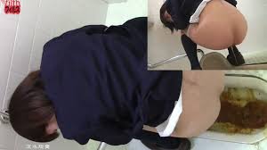 下痢JK】お腹がいたい女子高生がトイレで下痢便ブシャー！可愛いお尻から臭そうな汚い水様便が吹き出します