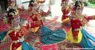 Check spelling or type a new query. 34 Tari Tradisional Asal Indonesia