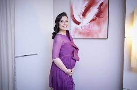 How does malaysia's sweetheart, handle cyberbullying? Baby Bump Lisa Surihani Anak Ke 2 12 Gambar Hd Baca Lagi Gosip