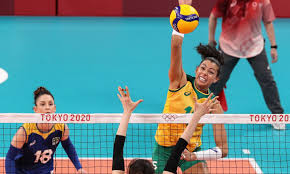 A seleção feminina de vôlei passou pelas russas e garantiu vaga na semifinal do vôlei feminino. No Volei Feminino Brasil Vence Coreia Do Sul Na Estreia Olimpica Aw Estrela Revista