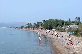 Το έργο τους συνδράμουν και αεροσκάφη. Oyte Me To Kiali 3enos Toyristas Sthn Aigialeia To Kalokairi Sto 90 H Ptwsh Patras Events