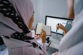 Doa agar selalu beruntung dalam segala hal mungkin akan memberikan pencerahan bagi anda yang ingin punya keberuntungan dalam apa saja yang dilakukan, misalnya doa supaya mendapat nasib baik dalam usaha dan pekerjaan yang dijalankan. Inilah Doa Sebelum Belajar Sebuah Doa Minta Kecerdasan Beserta Artinya Lengkap Fataya Media