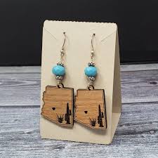 Choose a hole punch gauge that will fit the width of your ring without being too loose or creating tension that can dent your card. Rounded Corner Square And Rectangle Jewelry Display Cards
