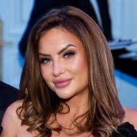 500+ profili według frazy „Konarska”