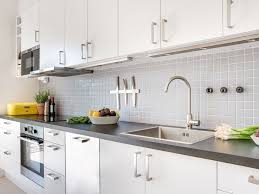 Homeadvisor's cabinet repair cost guide lists price information on fixing kitchen cabinetry, as reported by homeadvisor customers. How To Fix Peeling Surfaces On Thermofoil Cabinets