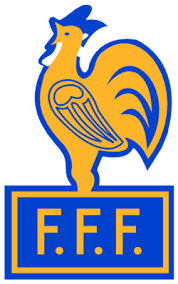 Empat tahun setelah menjuarai piala dunia fifa 1998, pada turnamen tahun 2002 saat pertandingan pembukaan. Federasi Sepak Bola Prancis Wikiwand