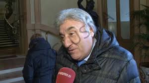 El humorista y actor Tony Antonio no quiere dejar de despedirse Alberto  Cortez