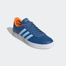 Adidas, die sportmarke schlechthin, hat für jeden sport eine eigene schuhlinie entwickelt. Adidas Exklusiver Union Investment Sneaker Blau Adidas Deutschland