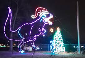 Magic of Lights 2022 goes prehistoric while maintaining traditional holiday  feel