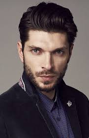 We came up with 10 best short haircuts for men and a few tips to give to your barber in order to get style it to the side using a comb and some hair gel. 20 Suave Sophisticated Gentleman Haircuts 2021 The Trend Spotter