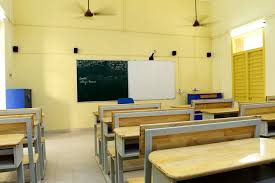 Download empty classroom images and photos. Classroom Teacher Pictures Download Free Images On Unsplash