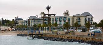 Sie träumen von einer reise nach namibia? The Strand Hotel Enchanting Travels