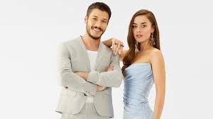 He is an actor and talent agent, known for çukur (2017), arif v 216 (2018) and ask bu mu? Bensu Soral Ve Kubilay Aka Nin Basrollerini Paylastigi Cam Tavanlar 9 En Son Dizi Haberleri Show Tv