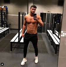 Meet our new american islanders! Mike Thalassitis Final Instagram Post Revealed As Love Island Star Helps Fans Mirror Online