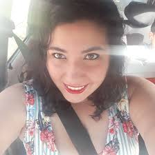 Hola grupo , necesito receta para hacer queque en horno eléctrico  porfavorrrrr ... Hoy hice uno y me quedo crudo 🤣