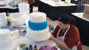 Featuring hexagon layers, beautiful line work, & geometric cake stands, each wedding cake here is a major stunner! Top Cake Designers Compete In Hy Vee S Annual Decorating Challenge