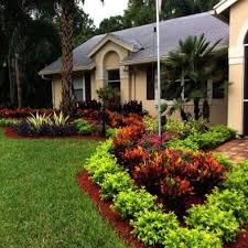 Landscape Gardening Online Course Into Landscape Gardening Courses In Mumbai Either Landscape Desig Florida Landscaping Home Landscaping Front Yard Landscaping