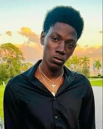 Mack Phillips's Instagram, Twitter & Facebook