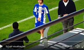 Never miss another show from francisco conceiçao. Benfica Fc Porto Em Juniores Francisco Conceicao Reage A Provocacoes Com Gesto Obsceno Maisfutebol