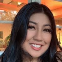 Eliza Nava's Instagram, Twitter & Facebook